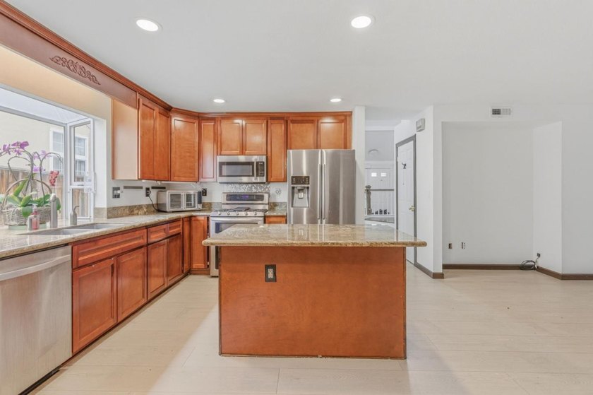 Welcome to 2678 Ramsdell Place, a beautifully maintained home - photo 21