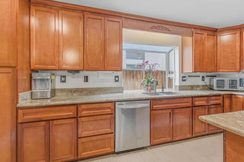 Welcome to 2678 Ramsdell Place, a beautifully maintained home - photo 22