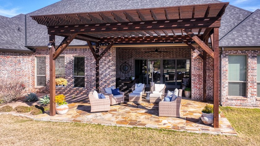 Back on the Market! Buyers Funding Fell Through! Come See it - photo 30