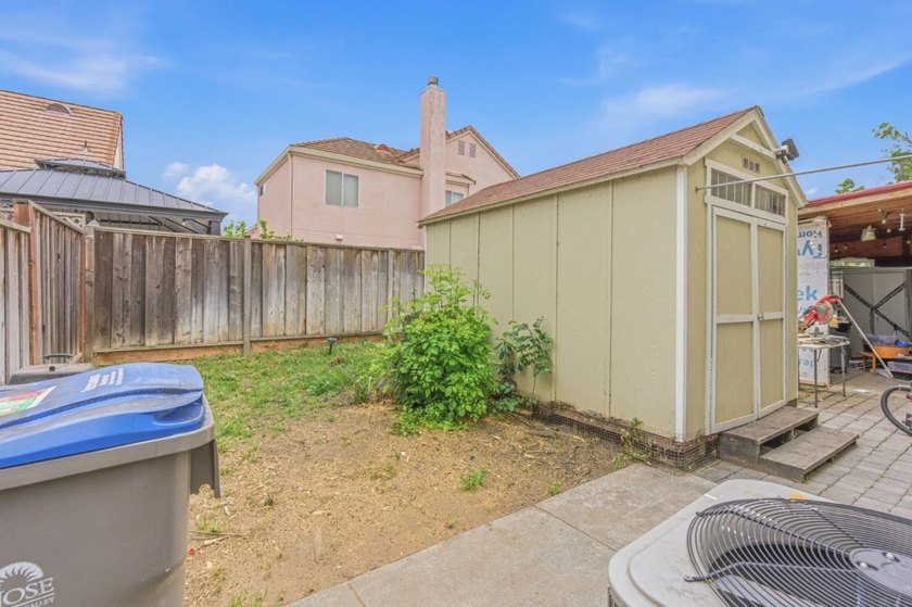 Welcome to 2678 Ramsdell Place, a beautifully maintained home - photo 38