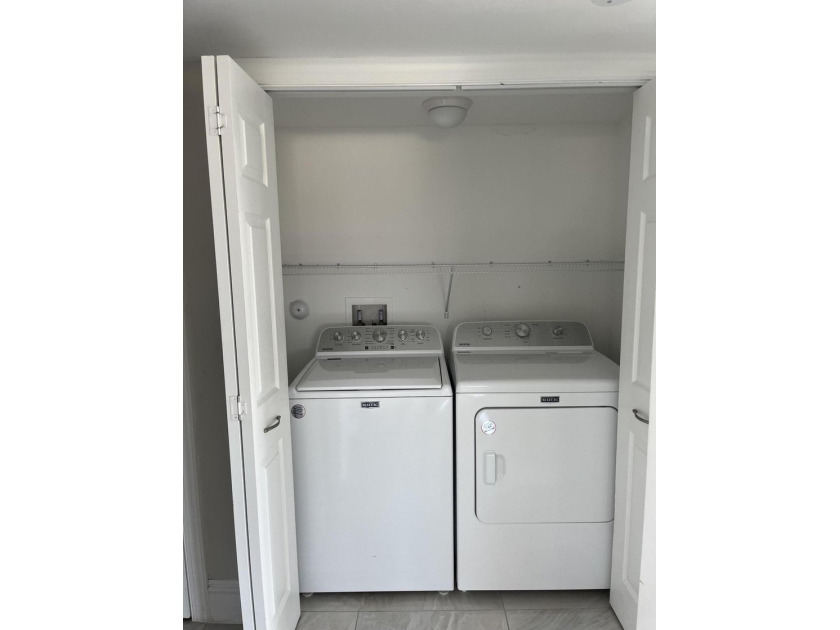 Gorgeous Marina and Coastal Views! 2 Bedroom and 1/2 (1/2 can be - photo 19
