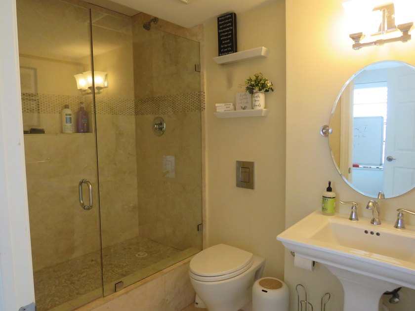 Gorgeous Marina and Coastal Views! 2 Bedroom and 1/2 (1/2 can be - photo 26