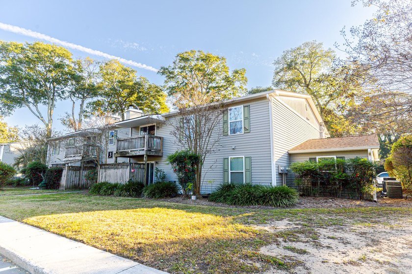 Don't miss this beautifully remodeled 2BR/2BA home in the heart - photo 6