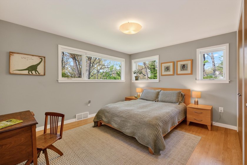 This beautifully updated mid-century modern home offers timeless - photo 30
