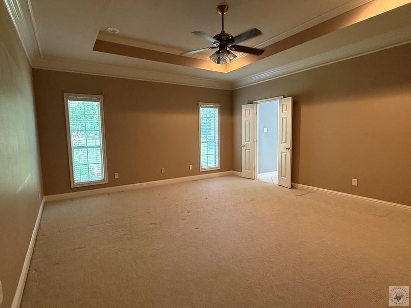 Beautiful Brick Home on 0.40 Acres in Maud, TX Welcome to this - photo 19