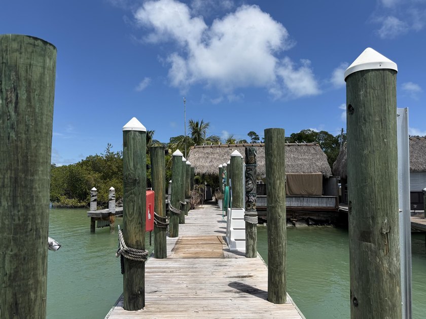 Experience the ultimate Florida Keys waterfront lifestyle with - photo 3
