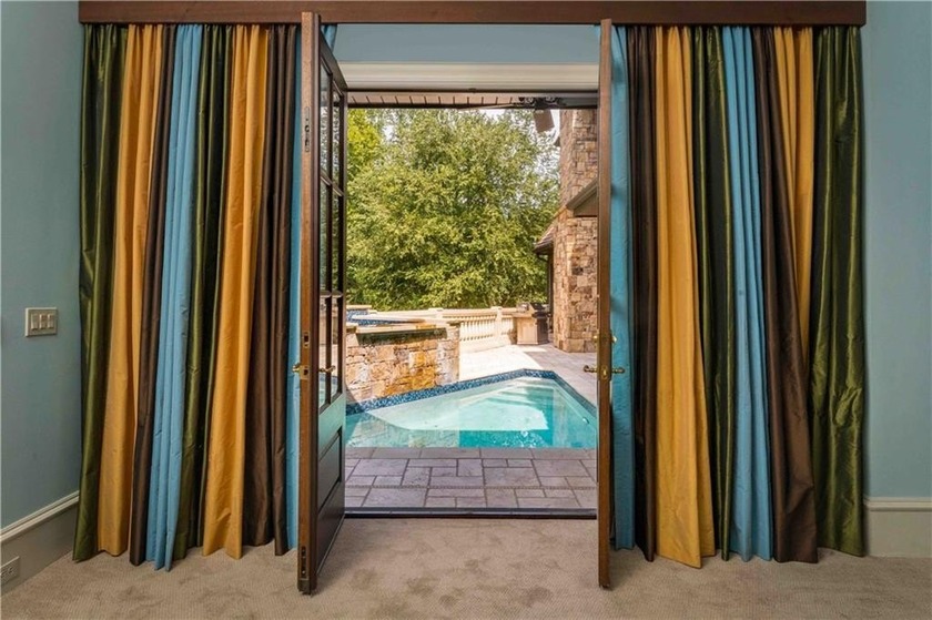 SELLER MOTIVATED - PRICE IMPROVEMENT! Private French Country - photo 35