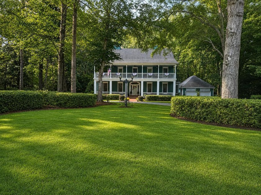 Welcome to one of Orangeburg's most distinguished estate - photo 5