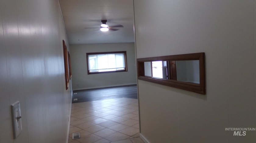 Exterior Newly Painted. Welcome to this well-maintained and - photo 31