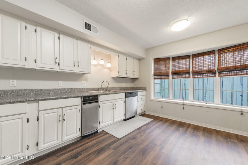 There are condos-and then there are condos! PRICE REDUCED! If - photo 9