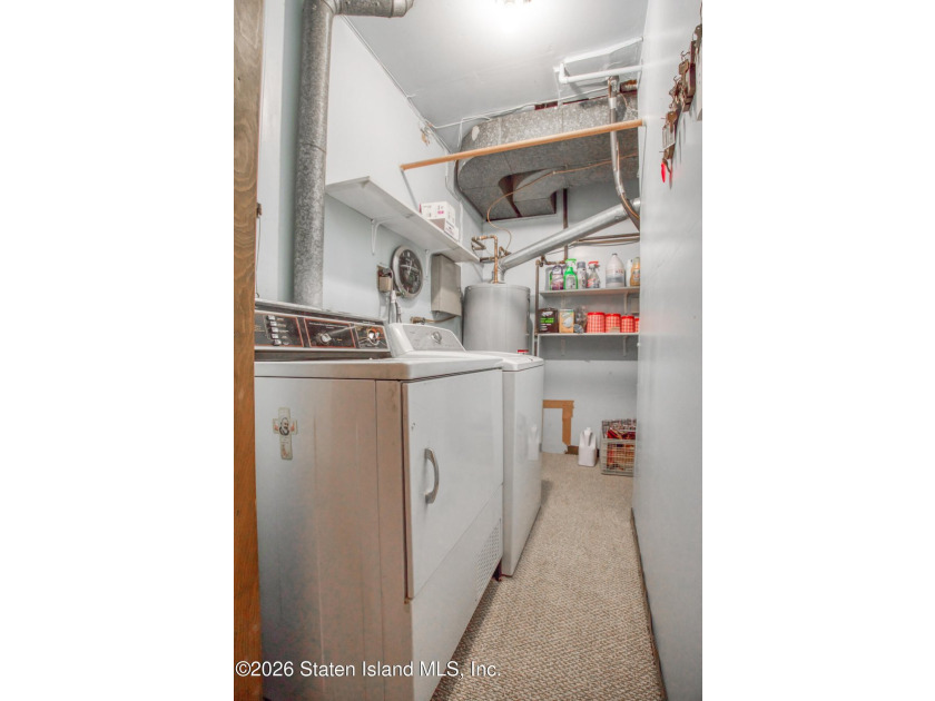 Introducing your impeccably well-maintained home!! This - photo 22