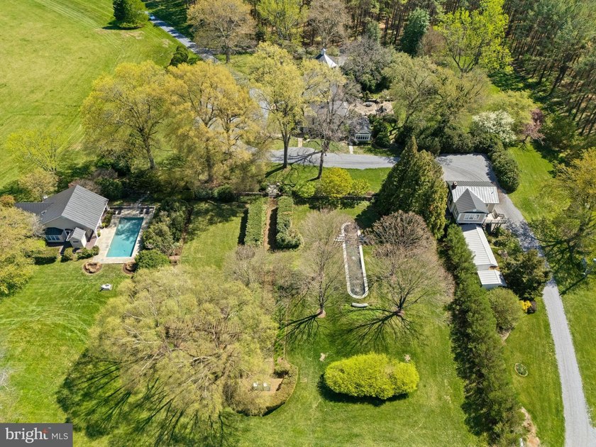 VISIT OUR OPEN HOU Introducing Ashleigh, a storied 98-acre - photo 3
