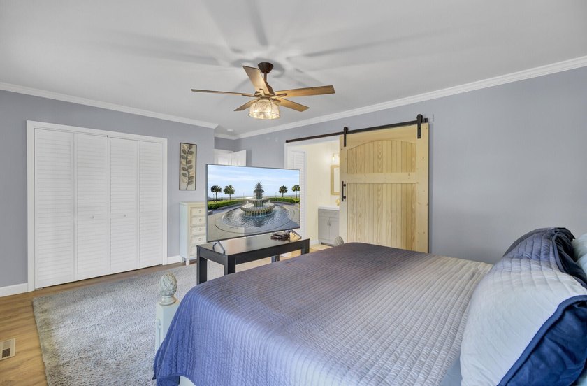 Live the Lake Lifestyle without paying the lakefront price - photo 13