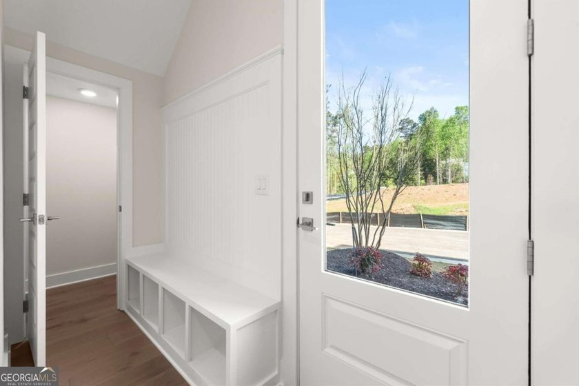 The Emery Gable offers luxury, flexibility, and incredible - photo 17