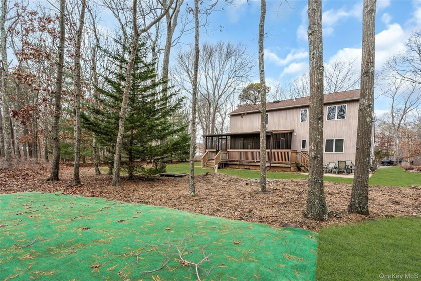 Country Living , Not Far from Water, Over 1 Acre, 4 Bedrooms, 2 - photo 29