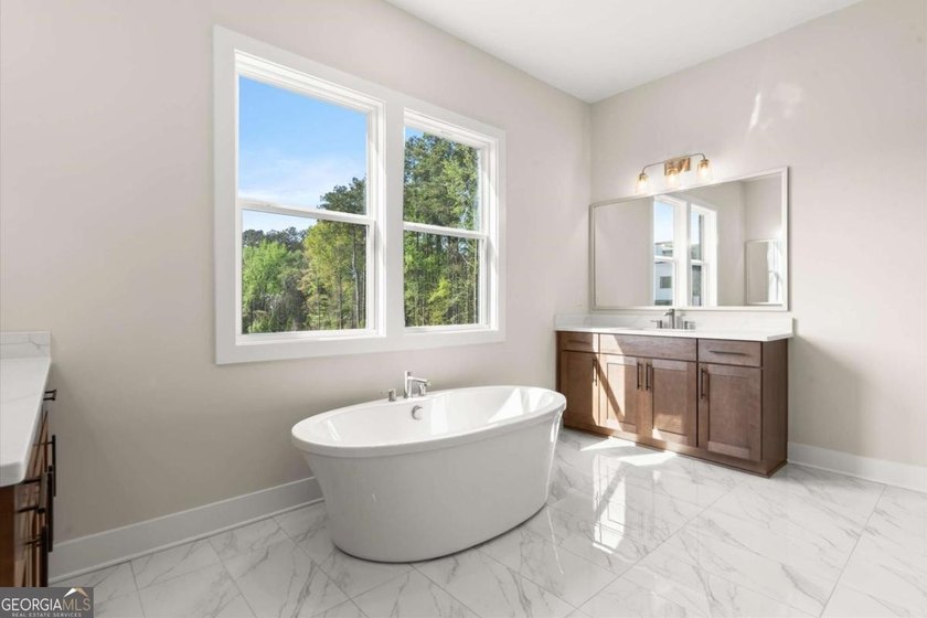 The Emery Gable offers luxury, flexibility, and incredible - photo 33