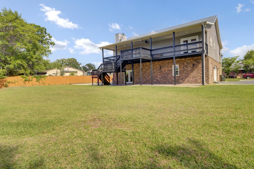 Live the Lake Lifestyle without paying the lakefront price - photo 50