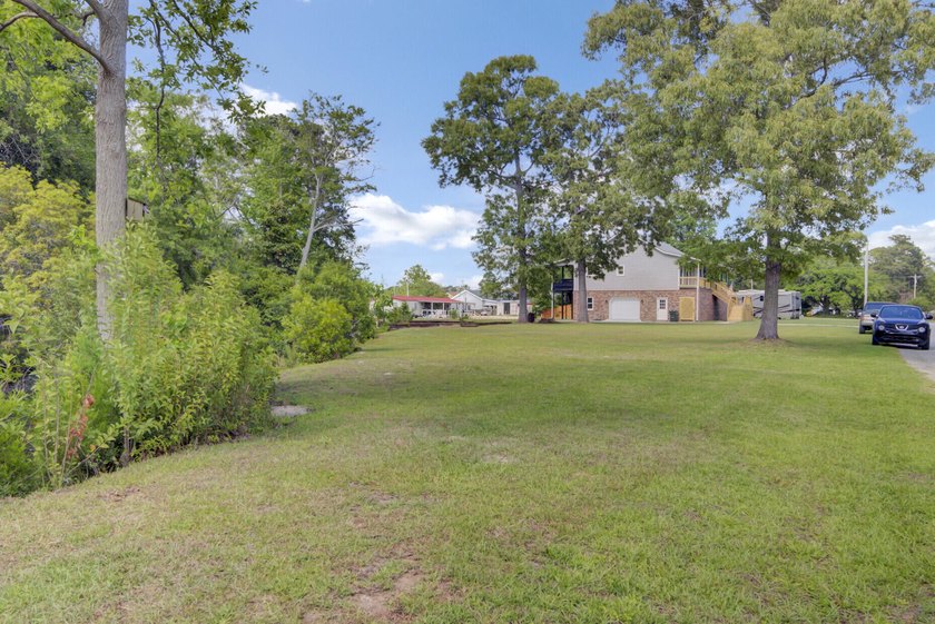 Live the Lake Lifestyle without paying the lakefront price - photo 53