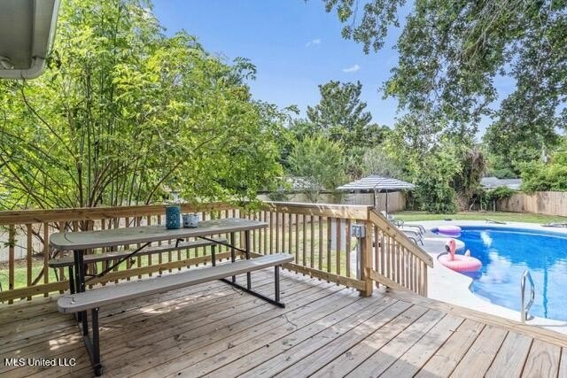 Turnkey Gulfport Pool Home - 4BR/3BA with Sunroom &amp; Game Room - photo 7