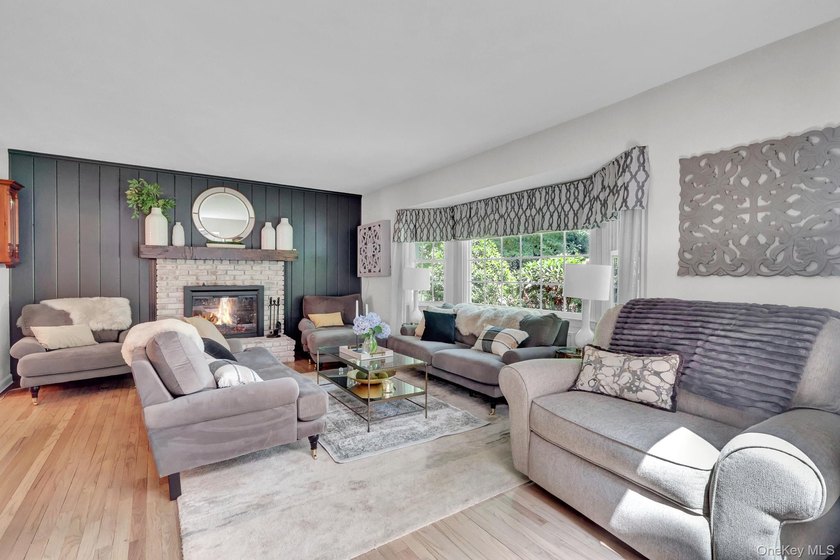 Welcome to 121 Old Field Rd, Huntington-a rare opportunity in - photo 7