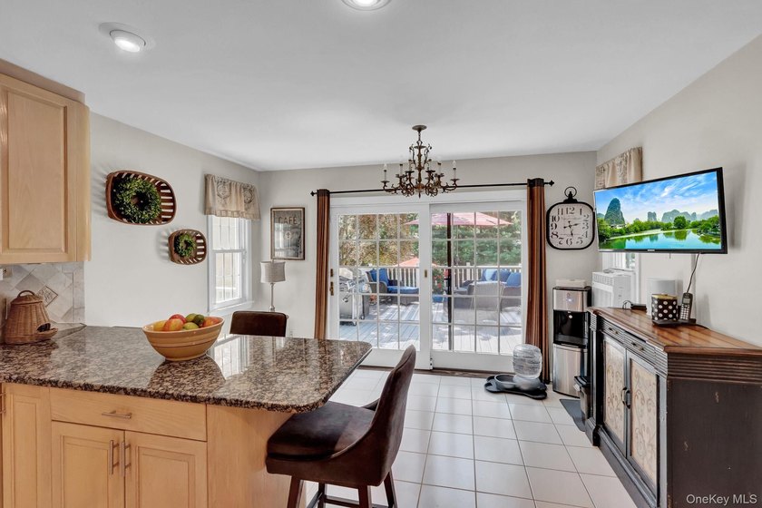 Welcome to 121 Old Field Rd, Huntington-a rare opportunity in - photo 10