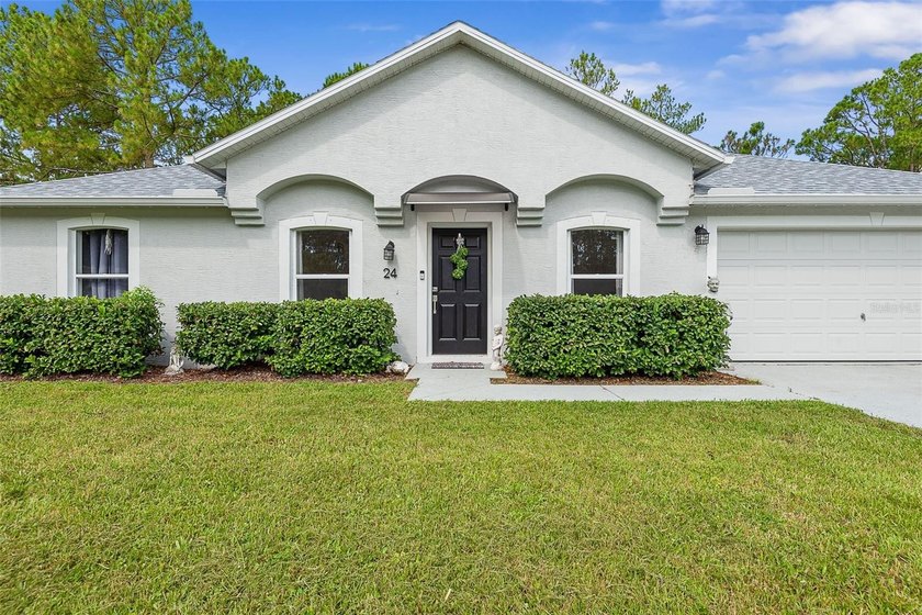 Welcome home to this GORGEOUS fully renovated property at 24 - photo 2