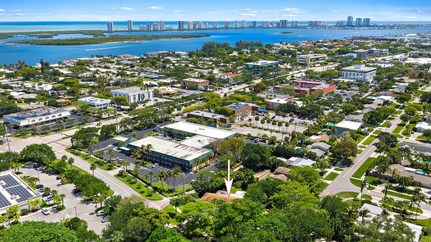 Prime opportunity in the heart of North Palm Beach. Set on an - photo 9