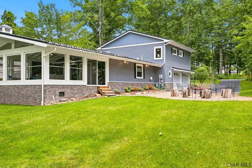 Welcome to your fully renovated Lake Stonycreek retreat! This - photo 15