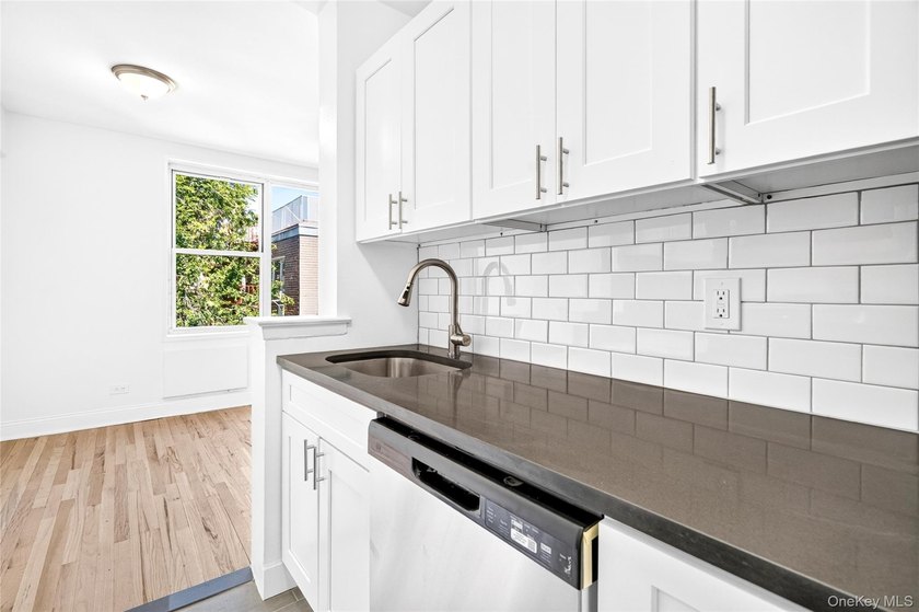 *SPONSOR SALE* NO BOARD APPROVAL! Welcome to the fully renovated - photo 8