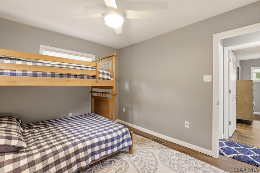 Welcome to your fully renovated Lake Stonycreek retreat! This - photo 31