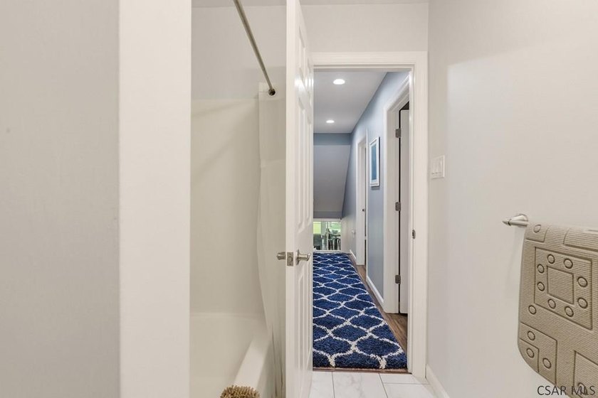 Welcome to your fully renovated Lake Stonycreek retreat! This - photo 33