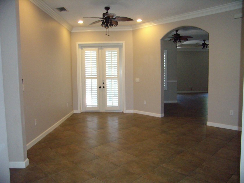 Welcome to 4225 SW Ragen Street - a beautifully updated - photo 6