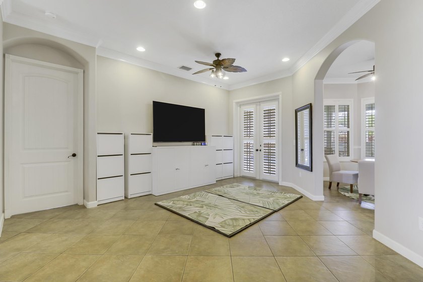 Welcome to 4225 SW Ragen Street - a beautifully updated - photo 10