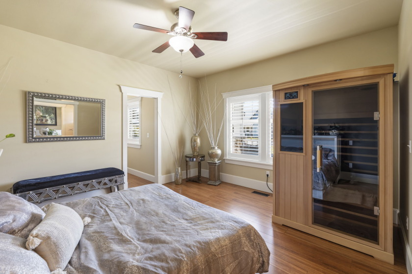 Luxury Golf Living + Dream Shop in Olympia, WA - photo 8