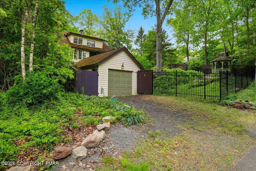 Welcome to Frog Song, one of the most charming cottages in Buck - photo 31