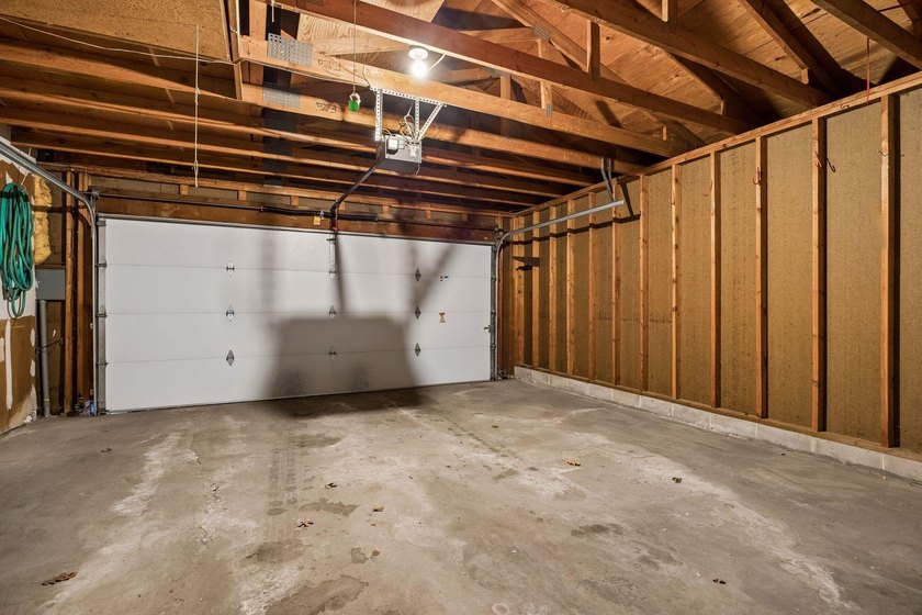 Welcome to this inviting end-unit townhome in the desirable - photo 33