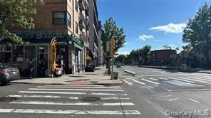 Discover three prime commercial units in a prestigious condo - photo 2