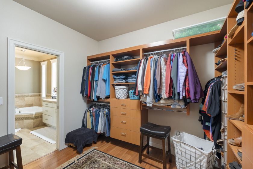 Luxury Golf Living + Dream Shop in Olympia, WA - photo 26