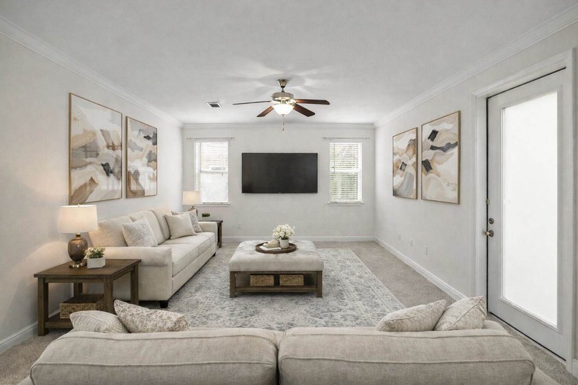 If you're looking for a spacious home with a functional layout - photo 18