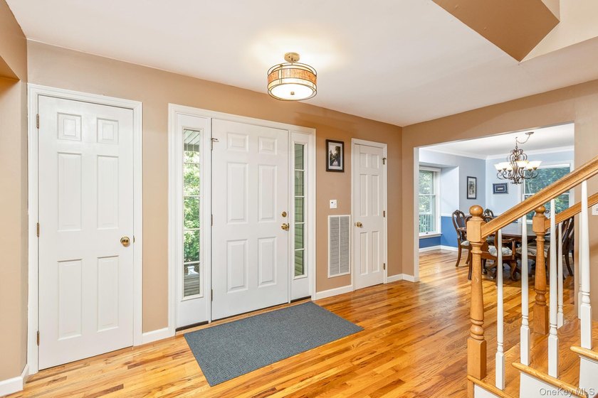 Welcome to this meticulously maintained Colonial, lovingly cared - photo 6