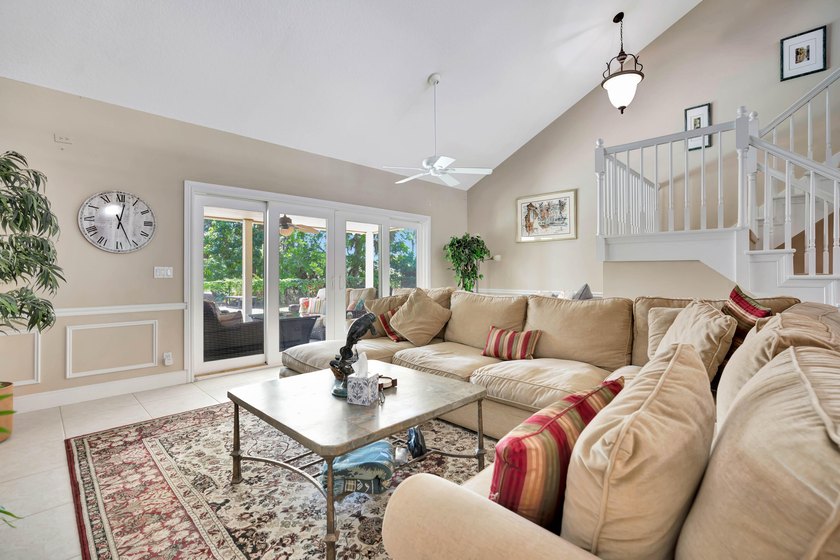 Located on quiet cul-de-sac in Thurston. This 3 bedroom, 3.5 - photo 9