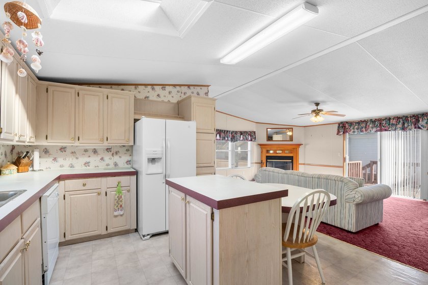 Back on the market due to no fault of the sellers. Situated on a - photo 14