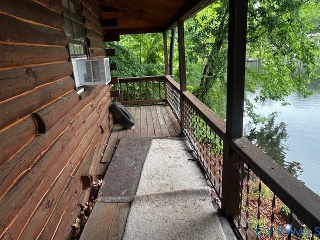 Waterfront opportunity in Lakeside Village on Trice's Lake. This - photo 8