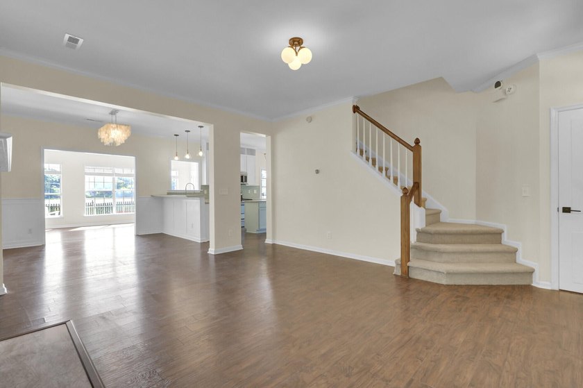 Nestled on a desirable corner lot in the sought-after Wexford - photo 7