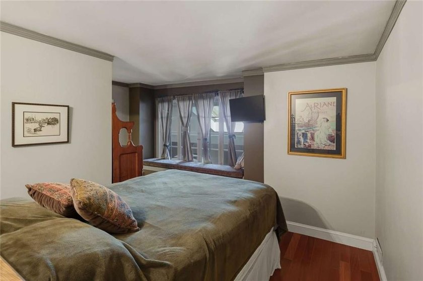 Welcome to The Hedges - Newport Living at Its Finest Built in - photo 17