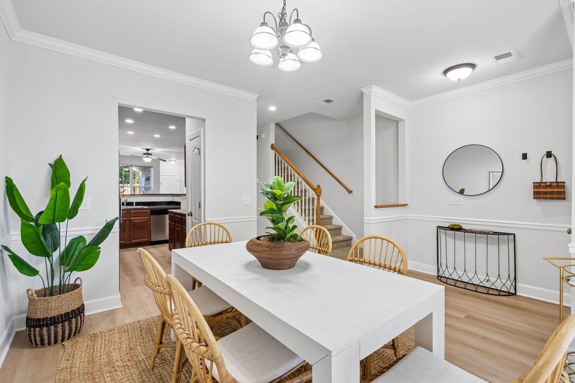 Welcome to 3065 Sugarberry Lane - priced below market value and - photo 2