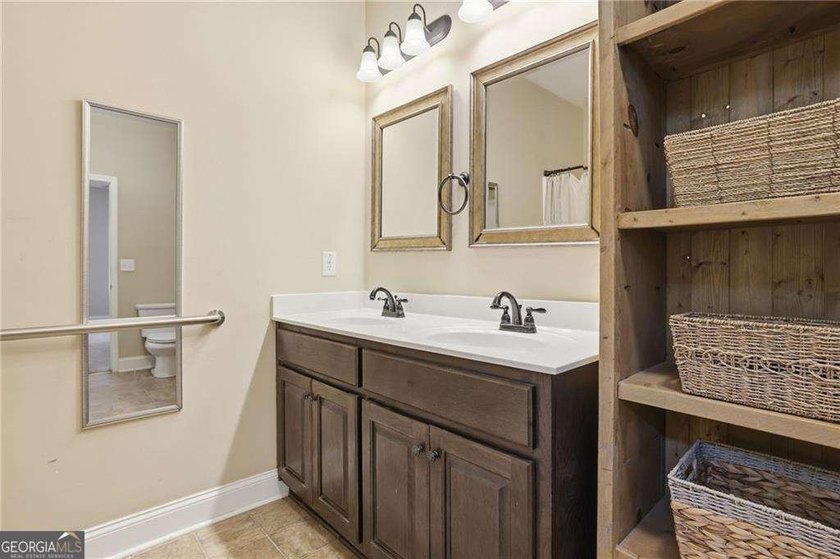 Nestled on a private lot in the quiet Lake Allatoona community - photo 24