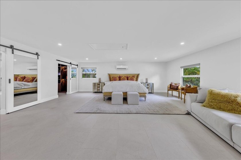 Experience refined European contemporary design in this fully - photo 28