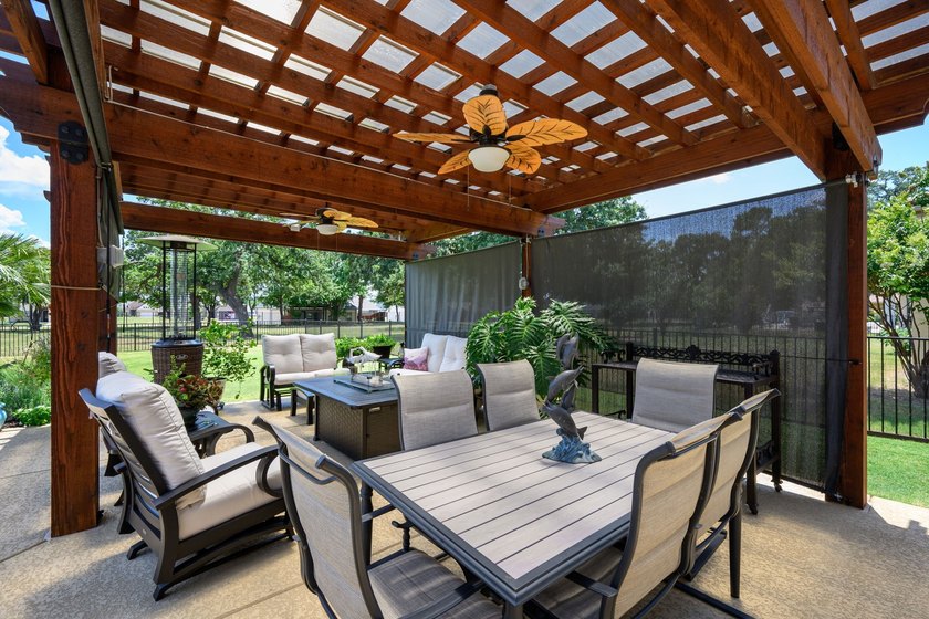 Tucked inside the coveted Catalina Bay waterfront community - photo 7