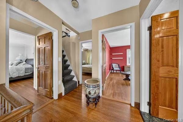 Welcome to this spacious detached Colonial located in the highly - photo 10